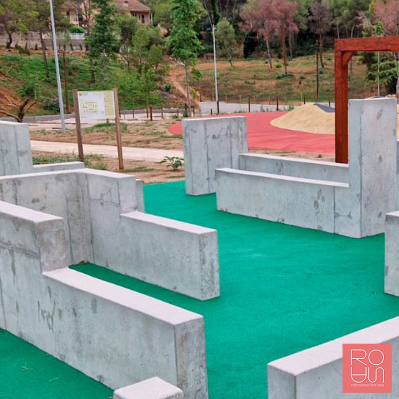 Cartellera de Fusta per a Circuits Exteriors: Parkour, Biosaludable i Caní